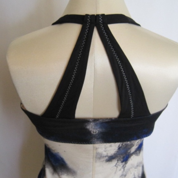 LULU LEMON Scoop Me Up Tank - Picture 8 of 12